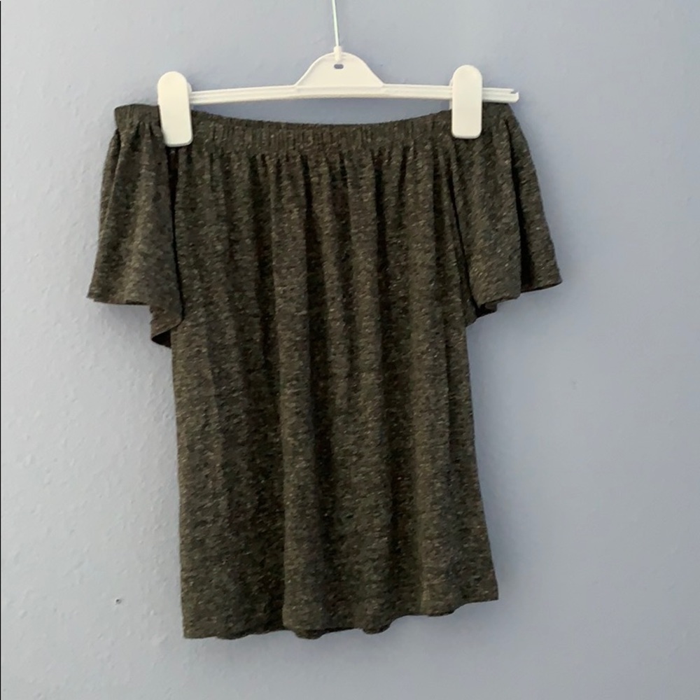 Off-shoulder top